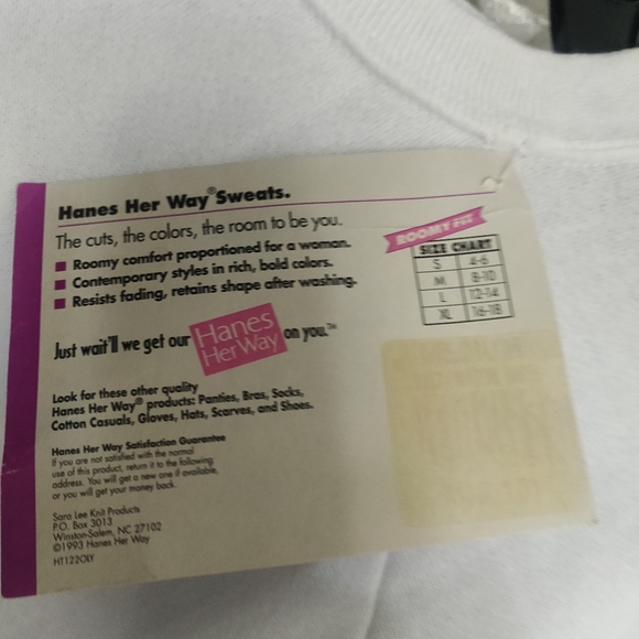 Women's t-shirts - Picture 4 of 6